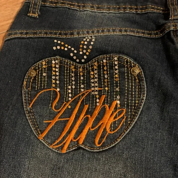 Apple Bottom capri jeans - Picture 2 of 8